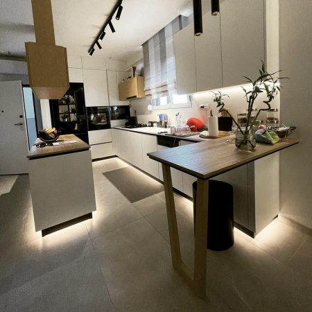 Scale to fit - Eleni Sdougka - G. Residence